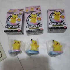 p*0様 ポケモンキッズ ピカチュウ フィギュア 色違い付き3体セット
