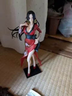 ワンピースボア・ハンコックフィギュア箱無し現状中古品