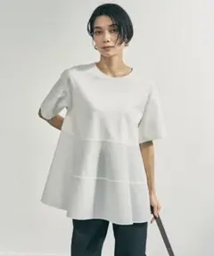 アンフィーロ　オンワードBEAUTY FORMコンビティアードＴシャツのサムネイル