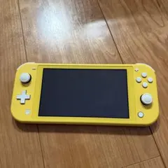 Nintendo Switch Lite 本体 イエロー