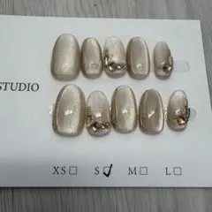 Item thumbnail for item 55bd7183-ac72-48fb-8627-84acf7f332c8