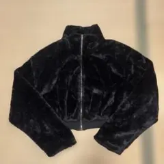 ブラック　ファークロップドジャケット
