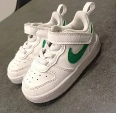 美品 NIKE スニーカー 12cm ベビー 靴 ナイキ