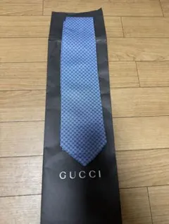 GUCCI ネクタイ GG柄 ビー ネイビー 箱無し ほぼ使用なし - メルカリ