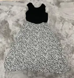 未使用 美品 アーバンリサーチ 花柄ワンピース