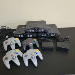 S*️様 NINTENDO64 本体とコントローラー4つセット