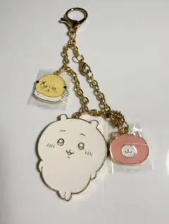 ちいかわ　しまむらコラボ　バッグチャーム　ちいかわ ラッコさん くまポシェット