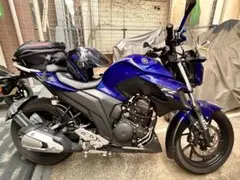 Yamaha FZ250 青色のサムネイル