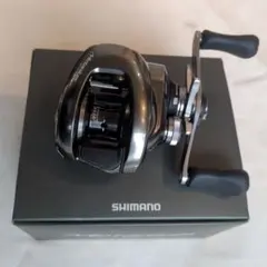 SHIMANO CURADO DC 200HG ベイトリール Amazon | Shimano Curado DC、LowProfile Baitcasting淡水釣りリールと