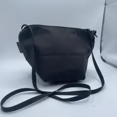 22934✨エルベシャプリエ XS 舟形 ミニショルダーバッグ ブラック