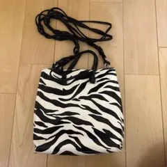 【即日発送OK】JEANASISゼブラ柄ショルダー ハンドバッグ ポーチ付