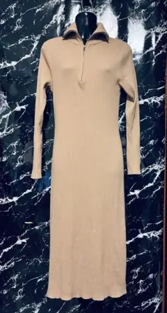 UNIQLO ニット ニットワンピース　ユニクロ　ベージュ