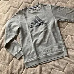 adidas グレー トレーナー 150㎝