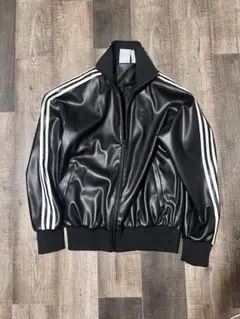 adidas フェイクレザージャケット