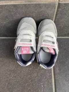 New Balance 996 スニーカー グレー/ピンク