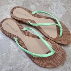 Item thumbnail for item 4087c8de-2b00-48b1-af73-8bc40b456180