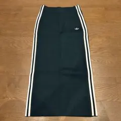 Item thumbnail for item bb451bc6-41cd-415d-a8c6-a8a0ce723b92