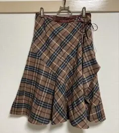 バーバリーブルーレーベル　ノバチェック　総柄　フレアスカート　日本製　ひざ丈 BURBERRY BLUE LABEL(バーバリーブルーレーベル) Nova check