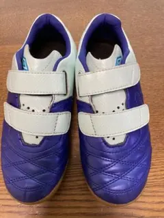 サッカーシューズ アンブロ トレーニングシューズ　18cm