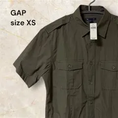新品タグ付き GAP 半袖シャツ XS カーキ ミリタリー ワークシャツのサムネイル