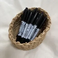 ブラック紙用マッキー 15本＋入れ物セット