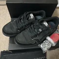 Travis Scott × Nike Air Jordan 1