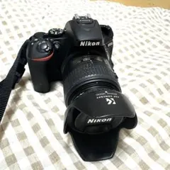 Nikon D5500 デジタル一眼レフ 本体のサムネイル