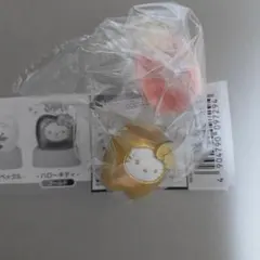 値下げ！サンリオキャラクターズみんなでなっちゃお-歯- キティ レア ガチャ②