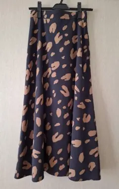 上品★アーバンリサーチドアーズ★レオパードフレアロングスカート★ネイビー★M