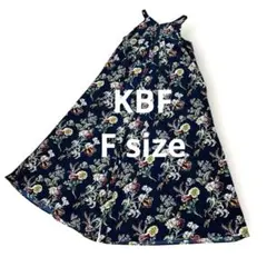 処分価格❗️【KBF】ボタニカル　ワイドサロペット ネイビー　Fのサムネイル