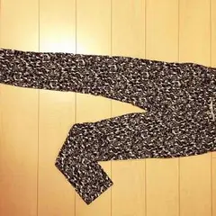 JEANASIS(ジーナシス) 幾何学柄スキニー