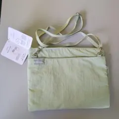 Item thumbnail for item 5e6dd5ab-d6f6-4b25-adbd-25bdb881821f