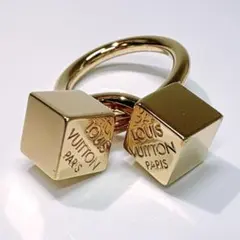 ルイ・ヴィトンLOUIS VUITTON　スカーフリング　ゴールド　収納袋付きのサムネイル