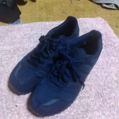 アディダススニーカー ZX700