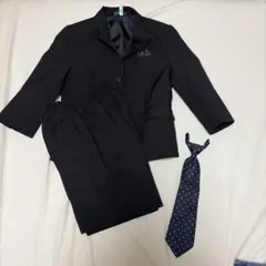 キッズ フォーマルスーツ 黒 ネクタイ付き