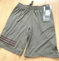 特価★新品　adidas CLIMALITEショートパンツ M メンズ　カーキ