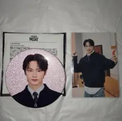 536 セブチ HOLIDAY 缶バッジ トレカ ジュン おまけ付