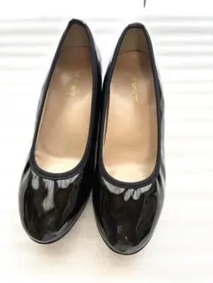 【美品】Dear step エナメルパンプス ブラック 黒 LL