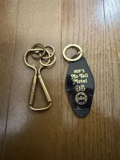 HUF ハフ　カラビナ　キーホルダー　セットのサムネイル