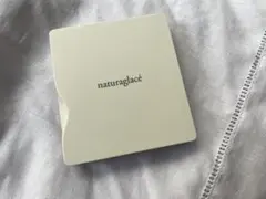 naturaglacé チークブラッシュ 02 ローズ パウダーチーク