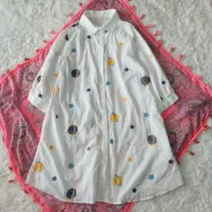 APAISER　シャツワンピース　チュニック　シャツ　ロングシャツ　刺繍　宇宙