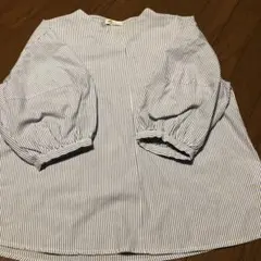 アースミュージック&エコロジーVネック ストライプシャツ