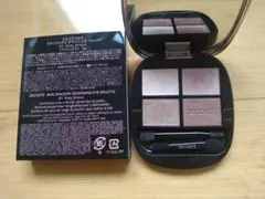 コスメデコルテ　スキンシャドウデザイニングパレット　01 Rosybrown