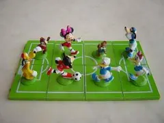 【未使用】ディズニーキャラクター　サッカーフィギュア　全８種セット　コカ・コーラ