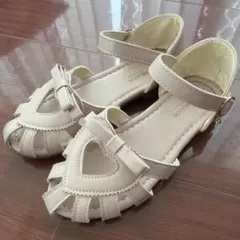 フォーマルシューズ　女の子用