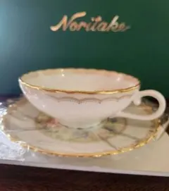 ノリタケ ナショナルトラスト ホワイトガーデン 　カップ&ソーサー　未使用保管