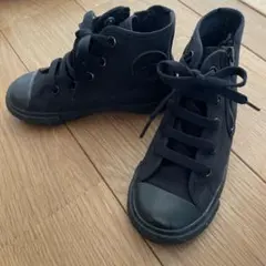ブラック ハイカットスニーカー ジッパー付き