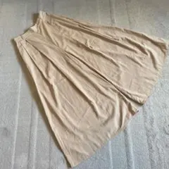 GU ジーユー　ベージュ ワイドパンツ