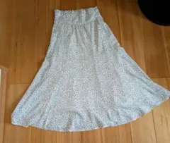 フレアスカート ホワイト/ブラック ドット柄