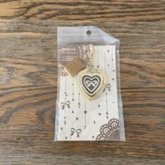 Item thumbnail for item 989548ef-e7ea-4c84-af10-52f75b3d39d0